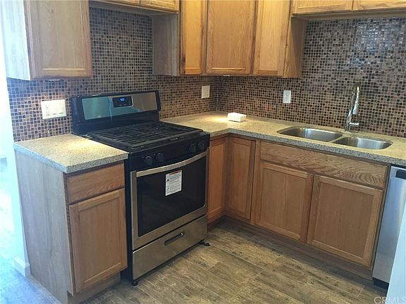 5th image of 2640 S Manhattan Pl
