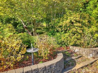 17180 Sandridge Rd, Long Beach, WA 98631