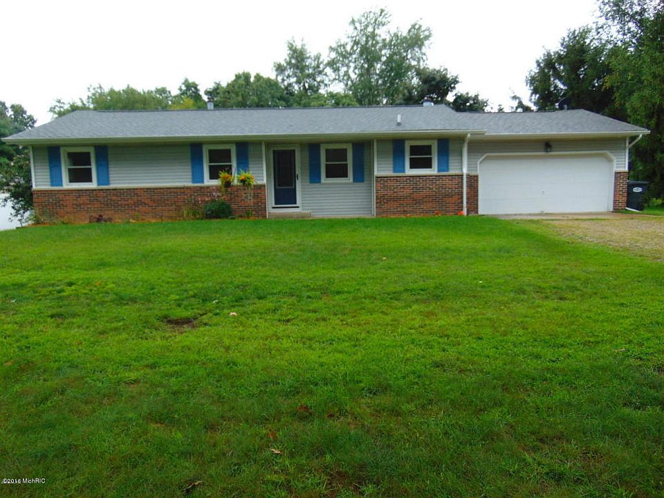 1st image of 28171 62nd Ave