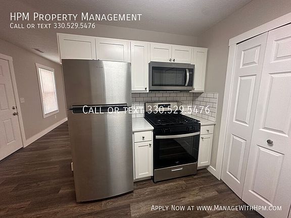 5th image of 2497 Zircon St NE