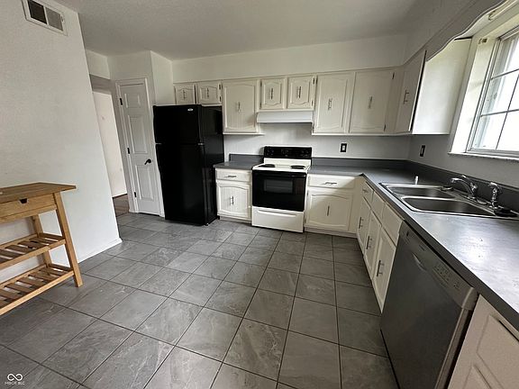 4th image of 6445 Park Central Dr W APT C