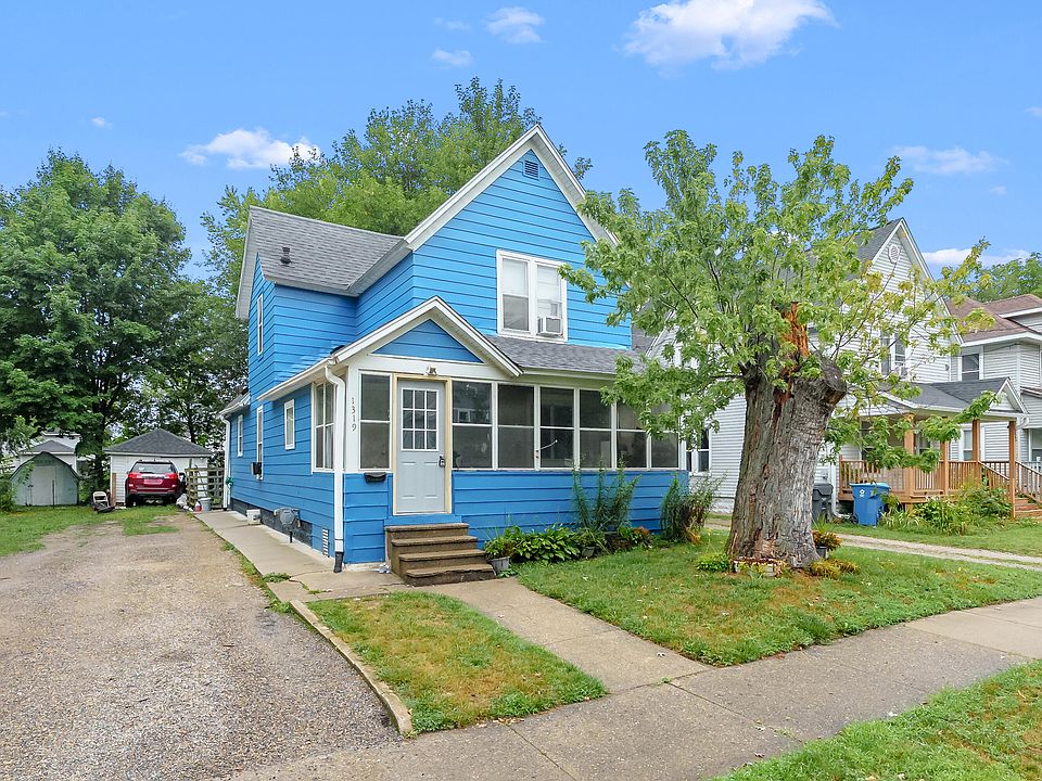 1st image of 1319 Jackson St