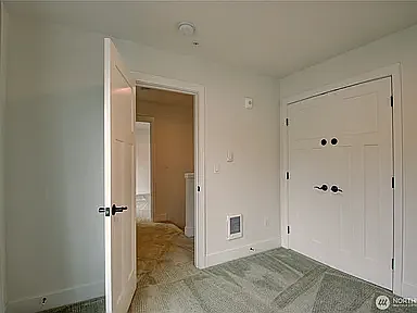 313 E Hazel St #D — Photo 12