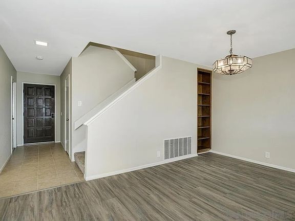 4th image of 4874 Renovo Way