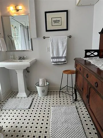 3300 Saint Charles Ave #27 — Photo 21