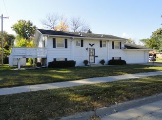 1030 Elton Hills Dr NW, Rochester, MN 55901