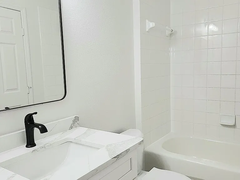 1747 Sophias Dr #202 — Photo 19