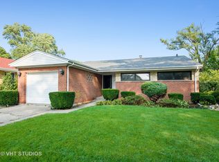 8709 Karlov Ave, Skokie, IL 60076
