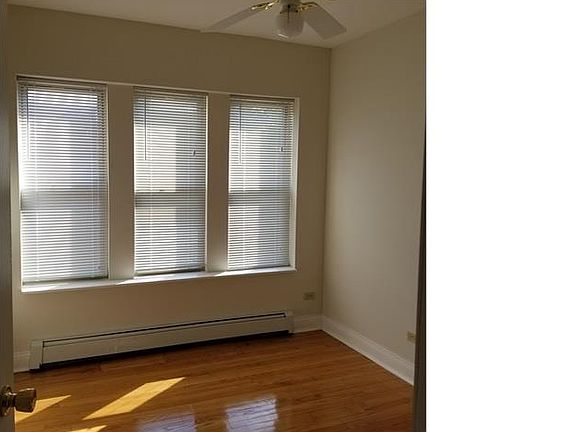 5th image of 8058 S Luella Ave