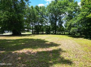 14248 NW 1st Ave, Bristol, FL 32321