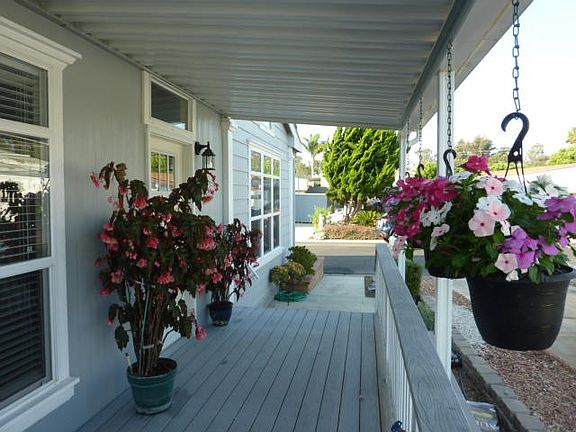 5th image of 114 Stevens Cir #1