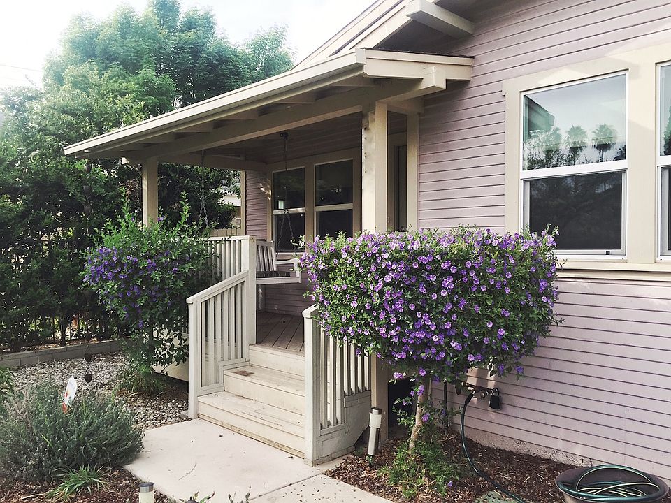1st image of 1587 Waldran Ave