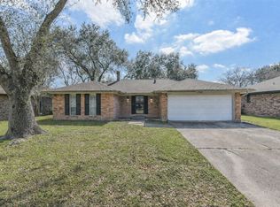 1718 Lexington St, Deer Park, TX 77536