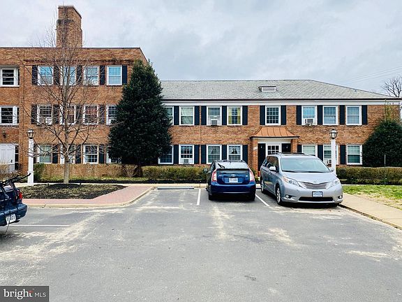 5th image of 5106 Columbia Pike APT 5