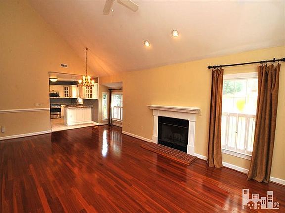 3rd image of 6601 Hyannis Way