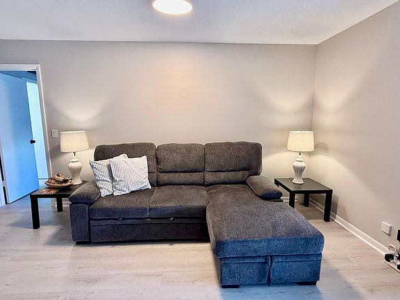 3rd image of 705 Lori Dr APT 209