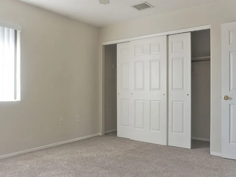 4410 Buena Loma Way #D — Photo 19