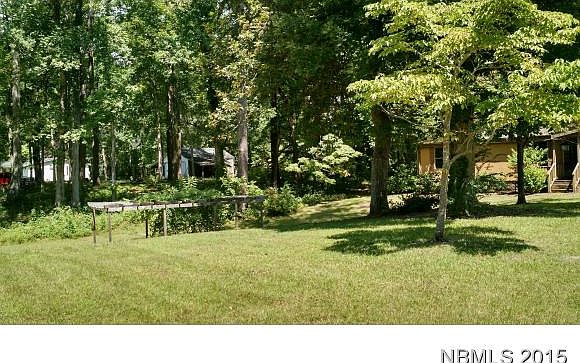 2nd image of 202 Beards Creek Dr