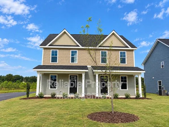 426 W Main St, Pine Level, NC 27568