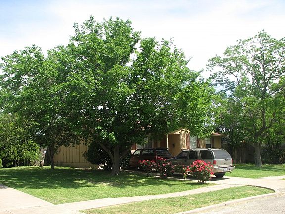2nd image of 2959 Oxfordshire Ln