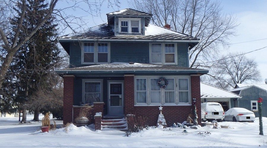 1st image of 419 N High St