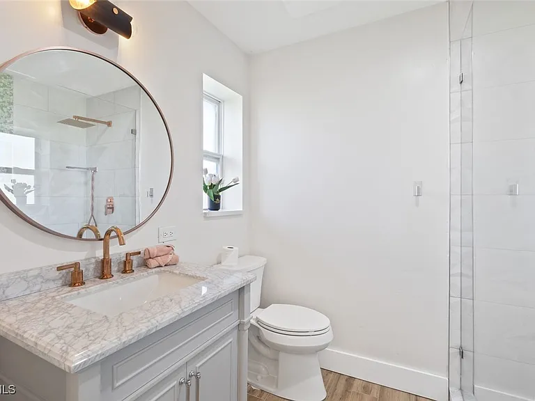 2232 SE 27th St — Photo 36
