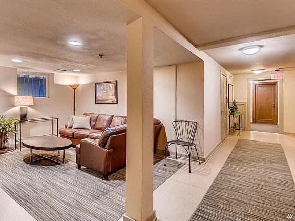 3rd image of 124 Warren Ave N APT 309