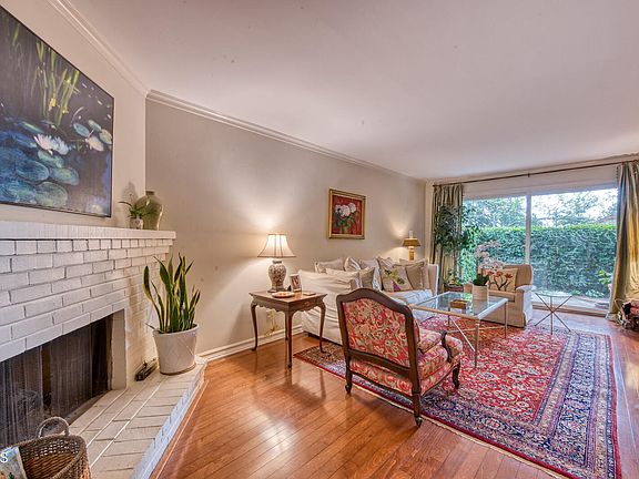 5th image of 506 W Sierra Madre Blvd APT A