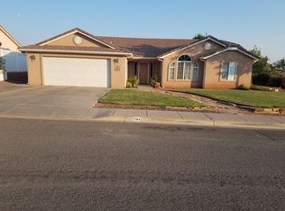 764 E Praya Dr, Ivins, UT 84738