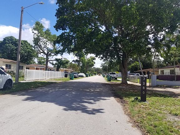 4th image of 3270 NW 169th Ter