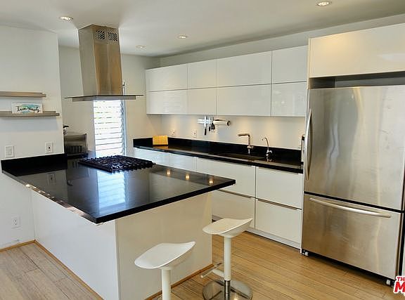 4th image of 1524 10th St Unit E