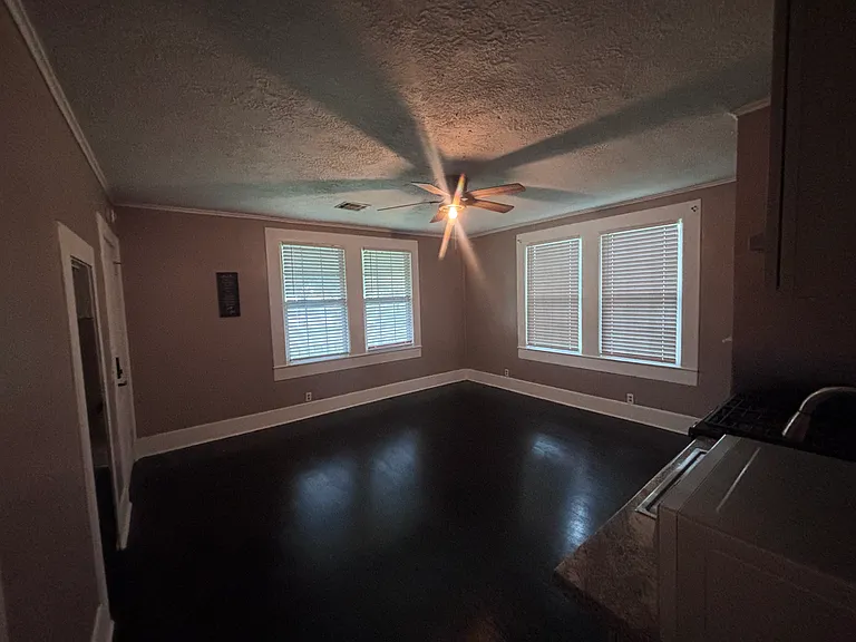 104 Nouveau Ln — Photo 9