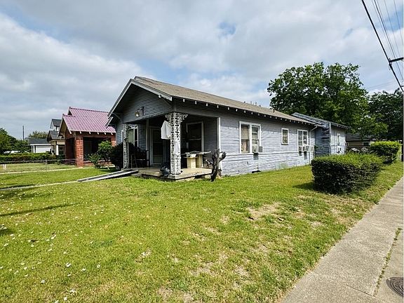 4th image of 3426 Edgewood St