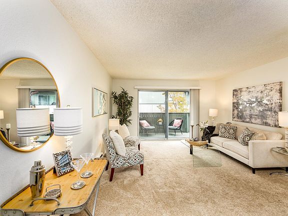4th image of 125 Piccadilly Pl APT E
