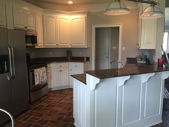 2nd image of 11556 Briarstone Pl