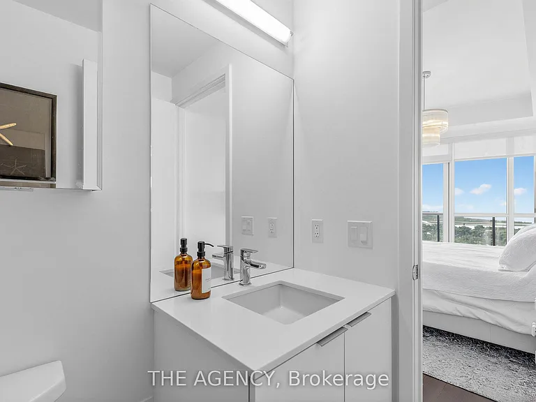 30 Ordnance St #1811 — Photo 19