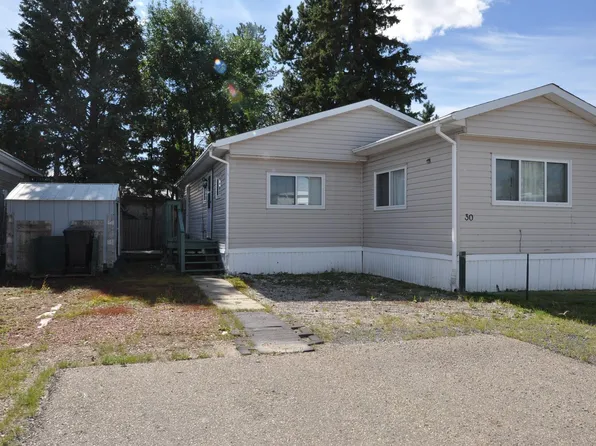 10401 A St #101, Morinville, AB T8R 1B1