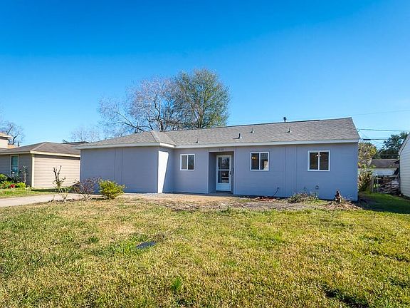 2nd image of 225 Tilden Dr