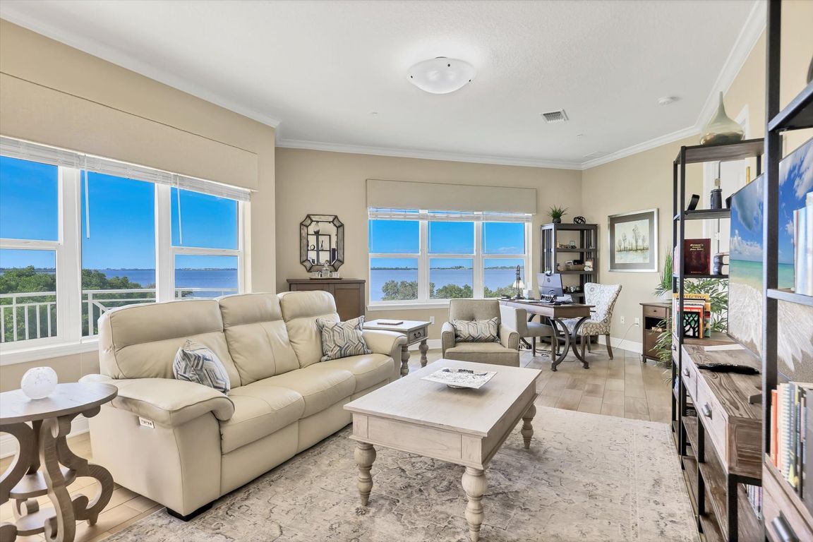 next background image