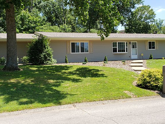 2nd image of 3536 Woods Dr