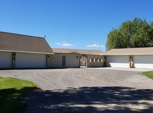 876 W Christy Ln, Powell, WY 82435
