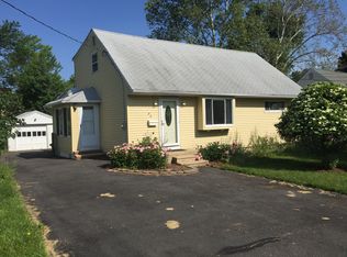 153 Anderson Pkwy, Cedar Grove, NJ 07009