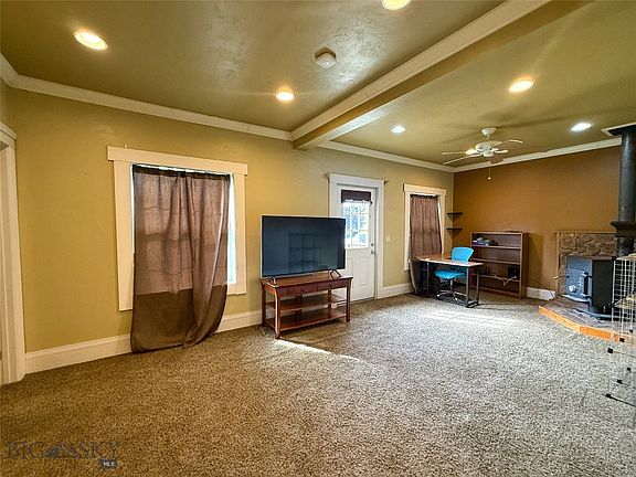 5th image of 2034 Utah Ave
