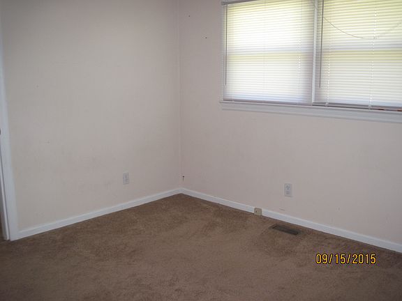 4th image of 206 Woodlawn Dr