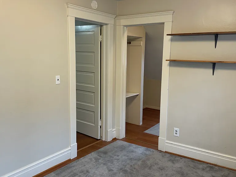 840 W Huron St #5 — Photo 2