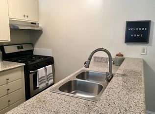 1042 Forest Ave #29, Pacific Grove, CA 93950