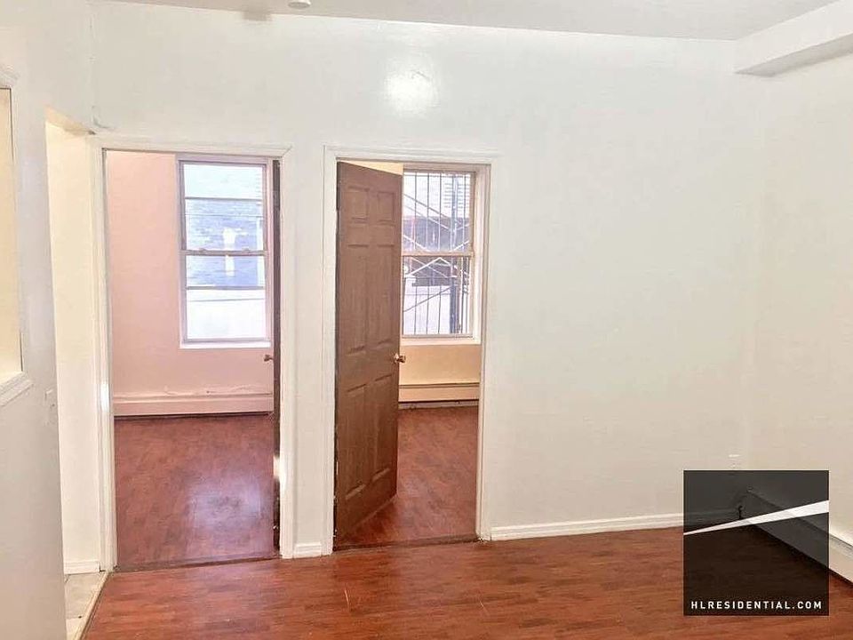 2nd image of 4123 29th St APT 3R