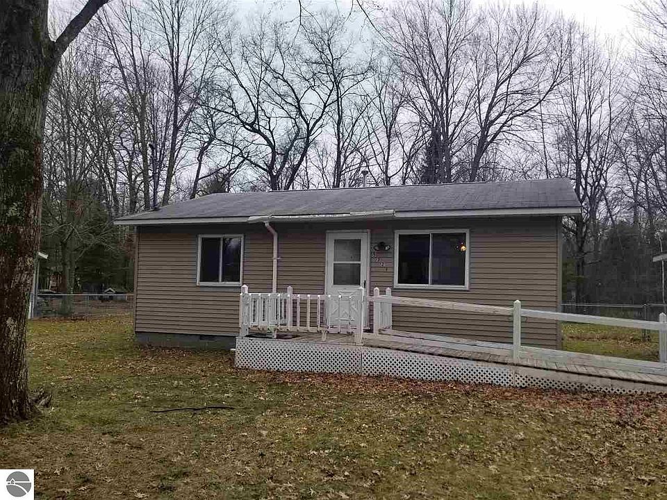 1st image of 5326 Beals Dr