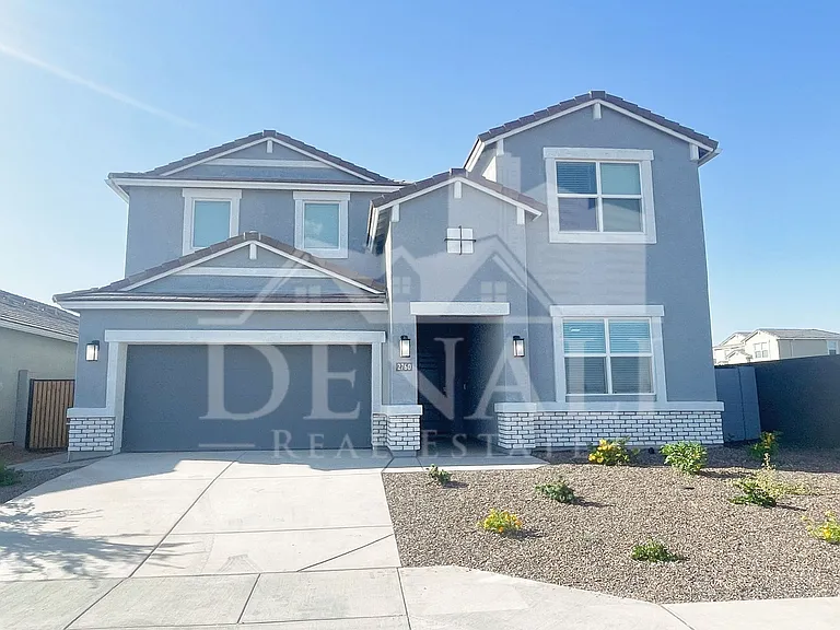 2760 W Stradling Ave — Photo 1