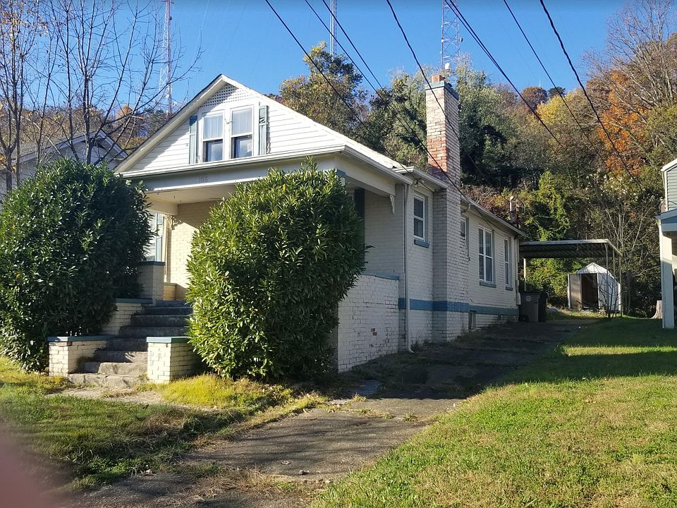 1st image of 605 Farragut Ave